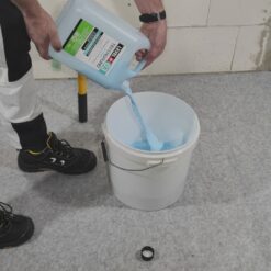 Grunt Głębokopenetrujący LEVEL+ 5L Profesjonalny podkład Środek gruntujący Szybkoschnący Rozcieńczenie 1:1 L+03