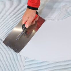 Folia w płynie do wnętrz LEVEL+ Hydroizolacja łazienki 7Kg elastyczna izolacja L+08