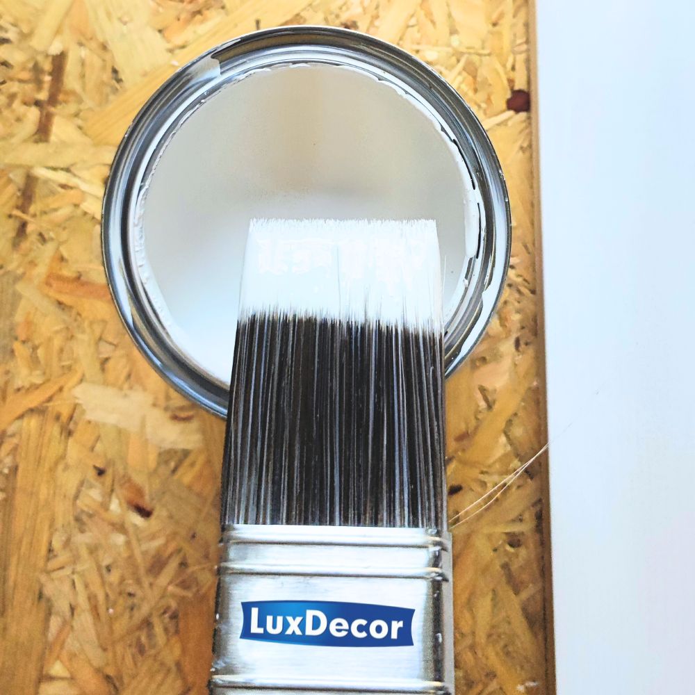 Emalia akrylowa 2,2L LuxDecor Lakier do metalu i drewna Połysk (08) Schwarzer Diamant/Czarny diament - obrazek 12